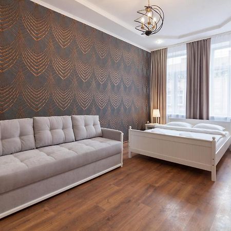 Leogrand Apartments Panteleimona Kulisha 27 Lvov Exteriér fotografie